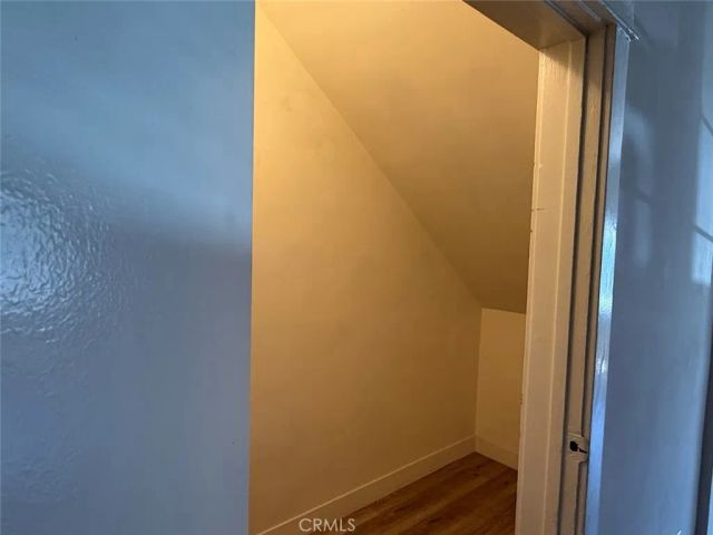 1231 S Mariposa Avenue, Los Angeles, CA 90006