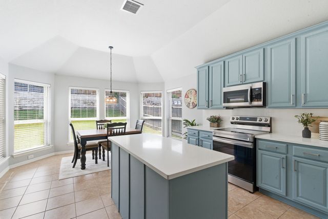 110 Wagon Wheel Road, Willow Park, TX 76087