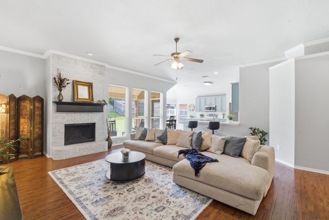 110 Wagon Wheel Road, Willow Park, TX 76087