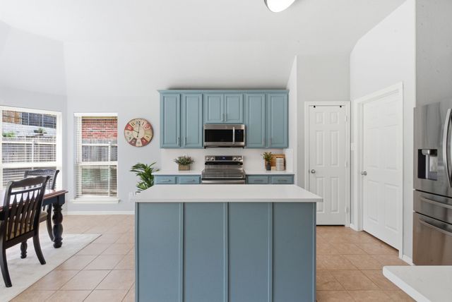 110 Wagon Wheel Road, Willow Park, TX 76087
