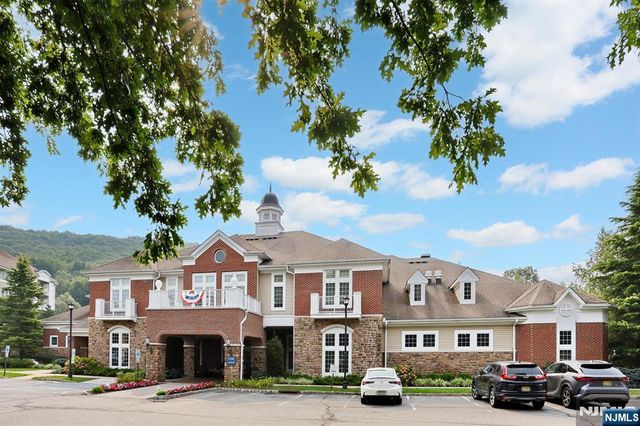 3214 Warrens Way, Wanaque, NJ 07465