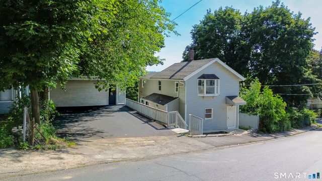 94 Wall Street, Waterbury, CT 06705
