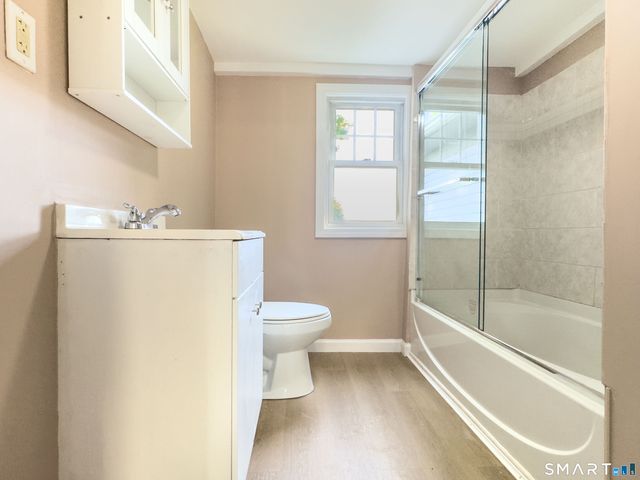 94 Wall Street, Waterbury, CT 06705