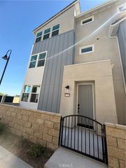 12766 Bolsa Drive, Eastvale, CA 92880