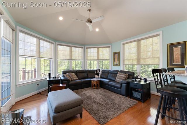 24597 Nepavine Drive, Novi, MI 48374
