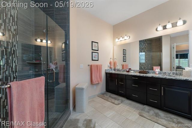 24597 Nepavine Drive, Novi, MI 48374