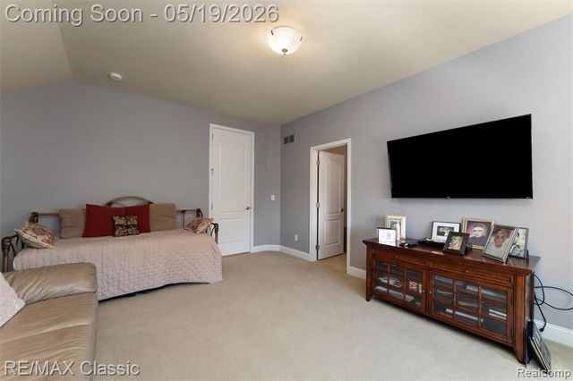 24597 Nepavine Drive, Novi, MI 48374