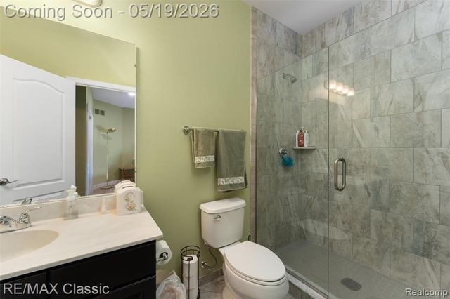24597 Nepavine Drive, Novi, MI 48374
