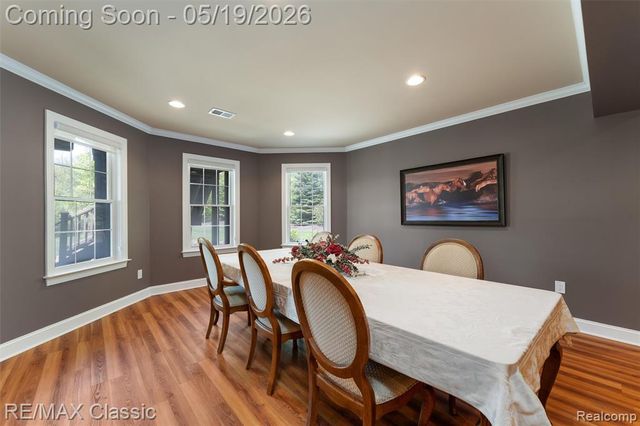 24597 Nepavine Drive, Novi, MI 48374