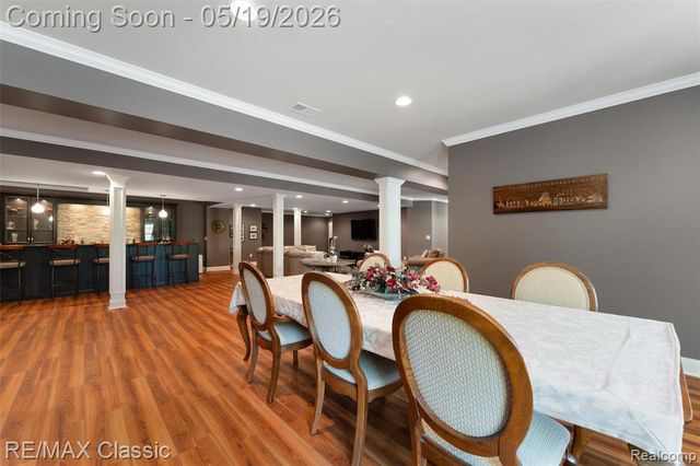 24597 Nepavine Drive, Novi, MI 48374