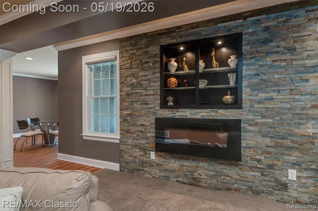 24597 Nepavine Drive, Novi, MI 48374