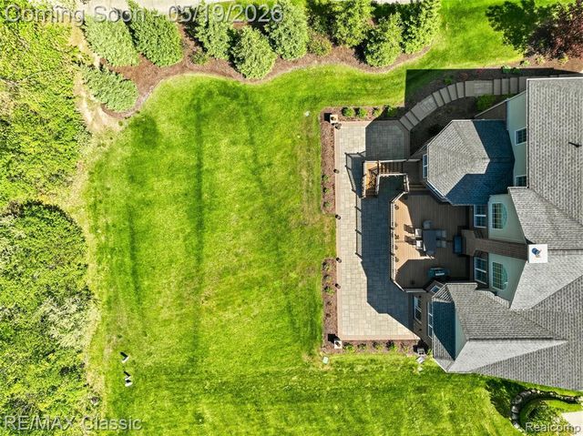 24597 Nepavine Drive, Novi, MI 48374