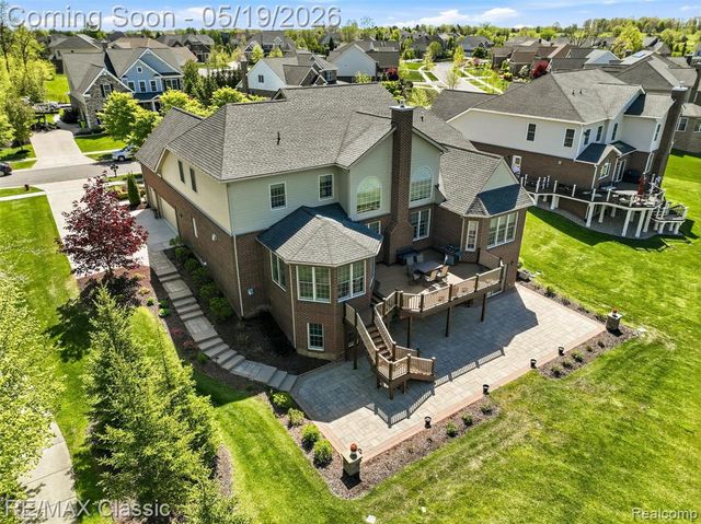 24597 Nepavine Drive, Novi, MI 48374