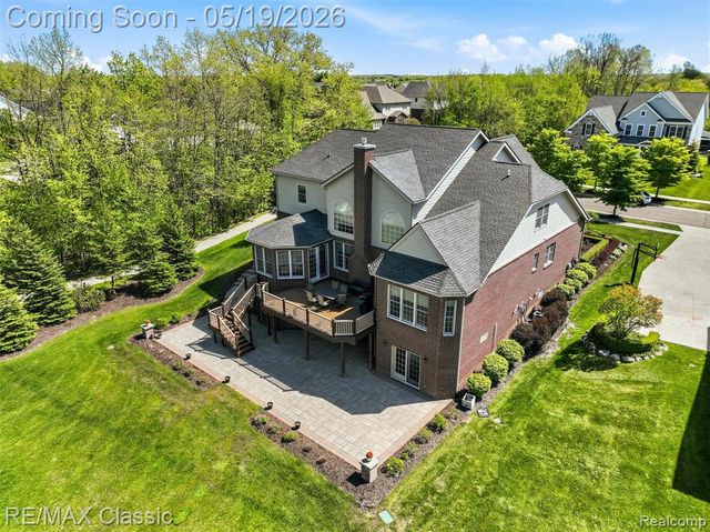 24597 Nepavine Drive, Novi, MI 48374