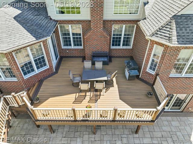 24597 Nepavine Drive, Novi, MI 48374