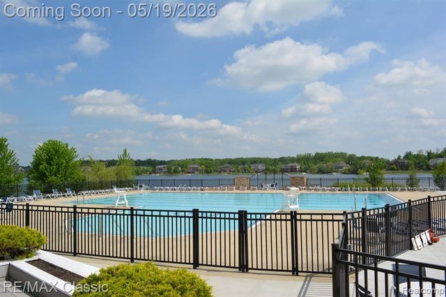 24597 Nepavine Drive, Novi, MI 48374