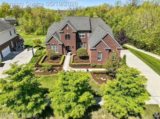 24597 Nepavine Drive, Novi, MI 48374