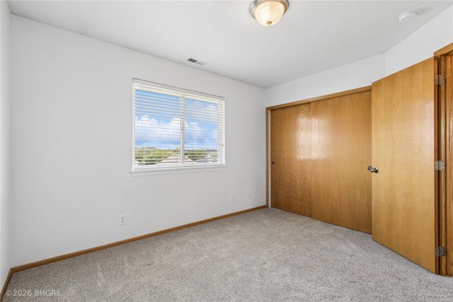 2726 Fayrdale Drive, Des Moines, IA 50320
