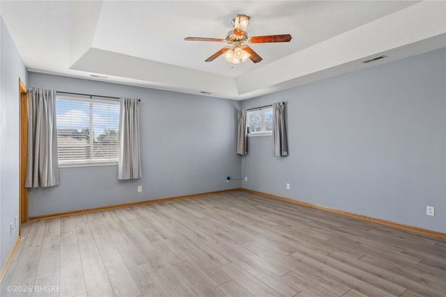 2726 Fayrdale Drive, Des Moines, IA 50320