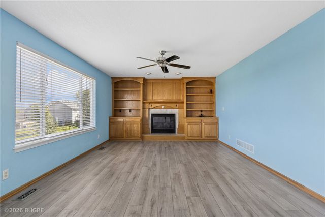 2726 Fayrdale Drive, Des Moines, IA 50320
