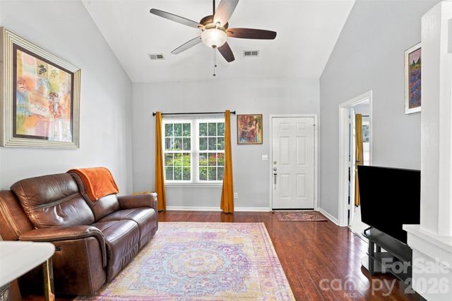 9014 Four Mile Creek Road, Charlotte, NC 28277