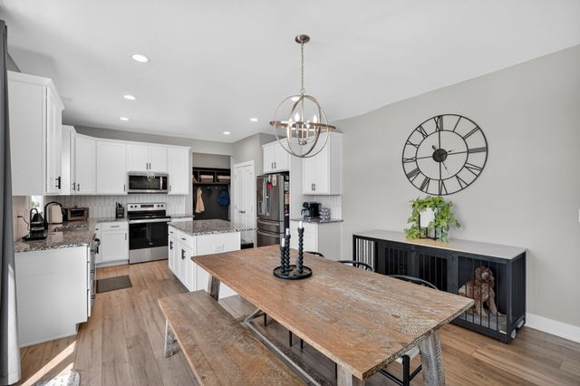 1404 Timberview Drive, Adel, IA 50003
