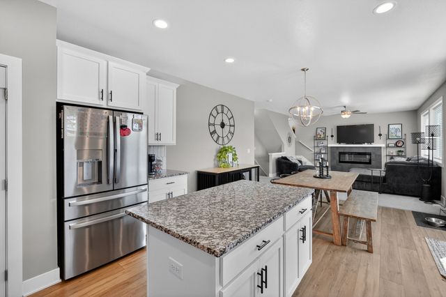 1404 Timberview Drive, Adel, IA 50003