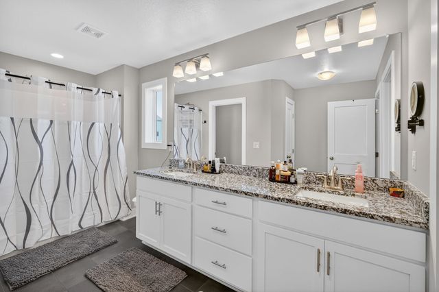 1404 Timberview Drive, Adel, IA 50003