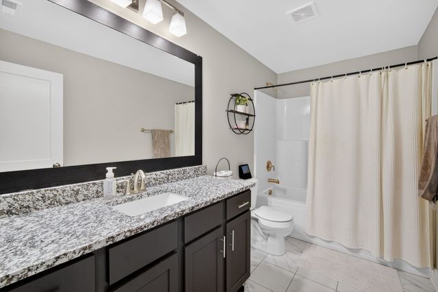 1404 Timberview Drive, Adel, IA 50003