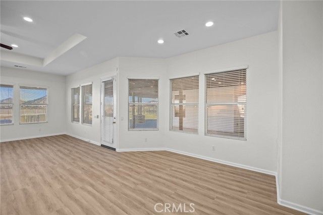 101 Via De La Valle, Lake Elsinore, CA 92532