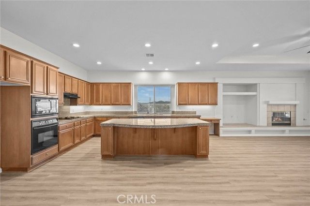 101 Via De La Valle, Lake Elsinore, CA 92532