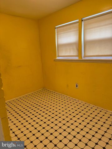 5825 OSAGE AVE, Philadelphia, PA 19143