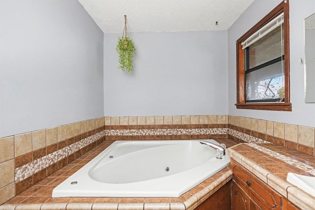 3223 Canal Drive, White Hall, AR 71602