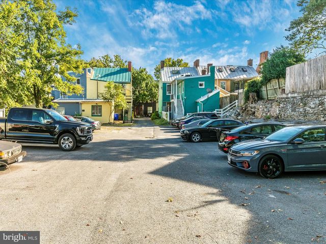 11 SOUTH ST W, Frederick, MD 21701