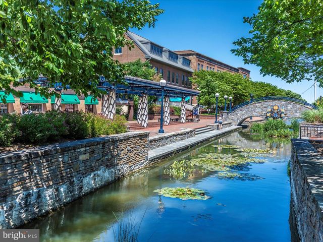 11 SOUTH ST W, Frederick, MD 21701