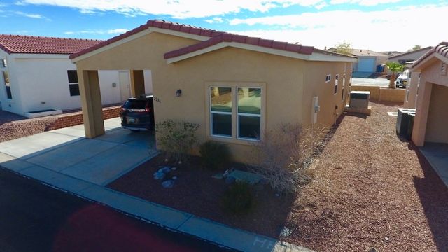 2286 Felipe Dr, Bullhead City, AZ 86442