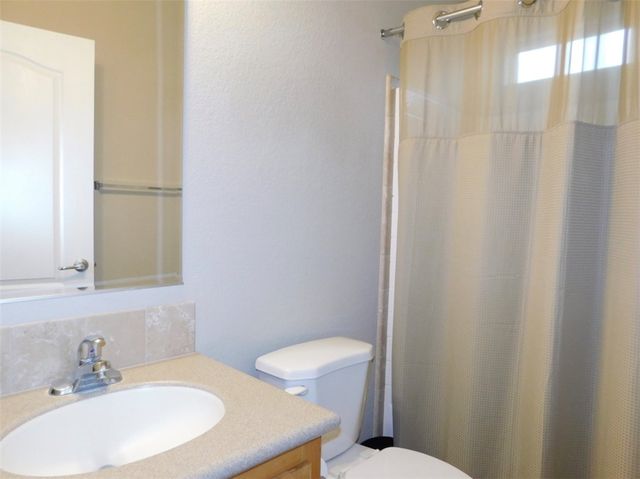 2286 Felipe Dr, Bullhead City, AZ 86442