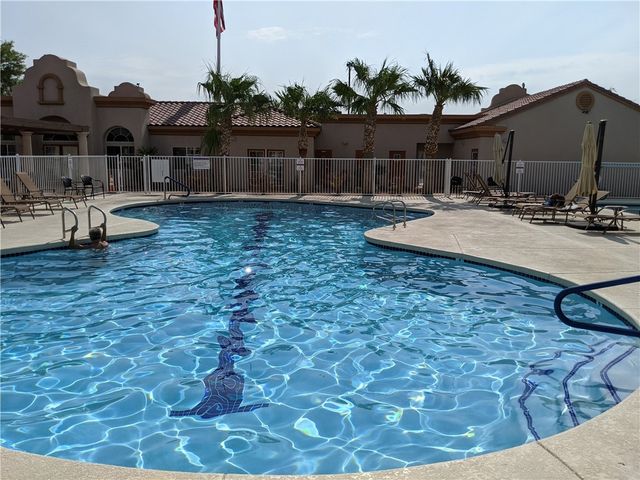 2286 Felipe Dr, Bullhead City, AZ 86442