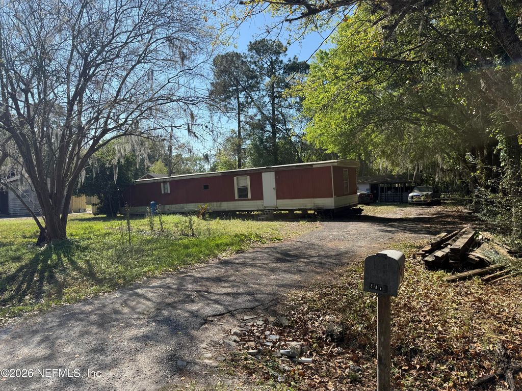 9066 DORIS Lane, Jacksonville, FL 32220