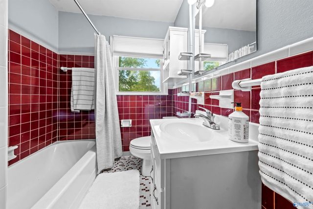 2802 Thurman Circle SW, Huntsville, AL 35805