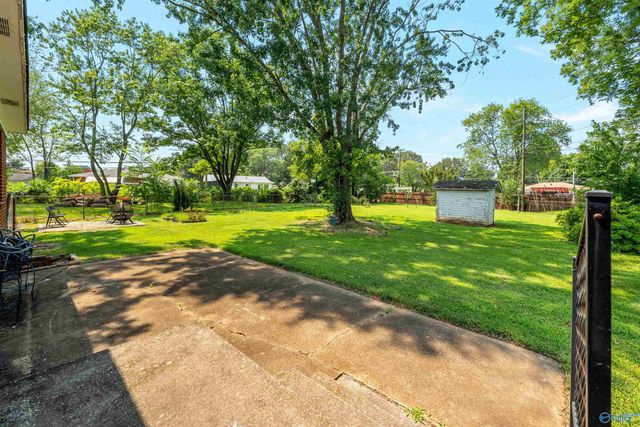 2802 Thurman Circle SW, Huntsville, AL 35805