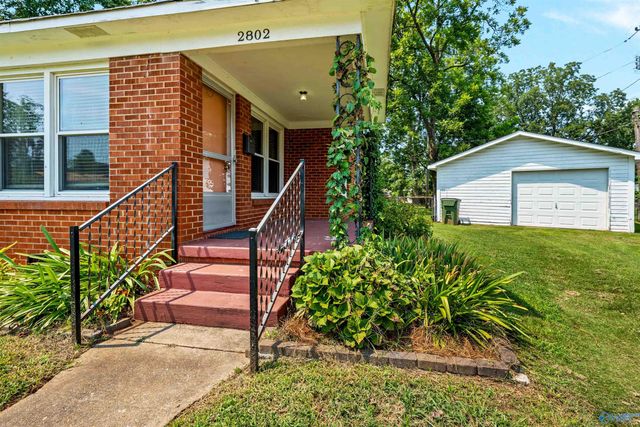 2802 Thurman Circle SW, Huntsville, AL 35805