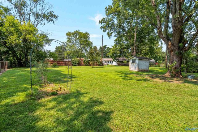 2802 Thurman Circle SW, Huntsville, AL 35805