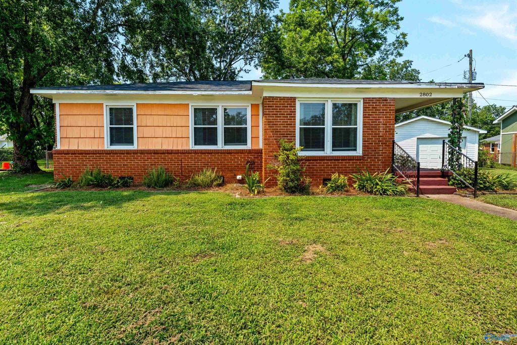 2802 Thurman Circle SW, Huntsville, AL 35805