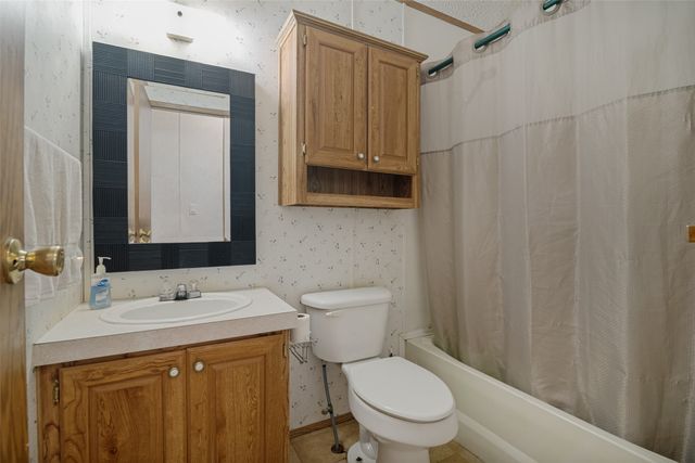 130 Meadowview Lane, Point, TX 75472
