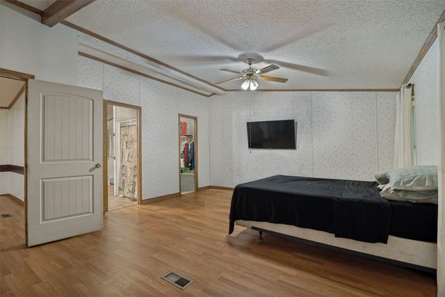 130 Meadowview Lane, Point, TX 75472