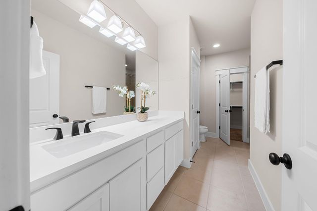 13501 Metric BLVD 8, Austin, TX 78727