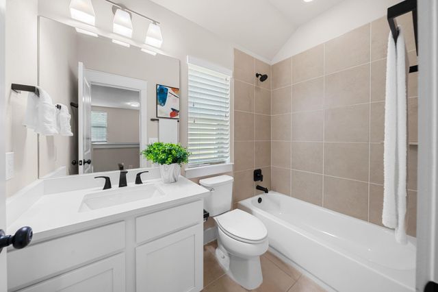 13501 Metric BLVD 8, Austin, TX 78727