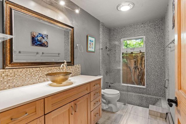416 Camino Arco Iris, Corrales, NM 87048