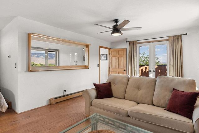 416 Camino Arco Iris, Corrales, NM 87048